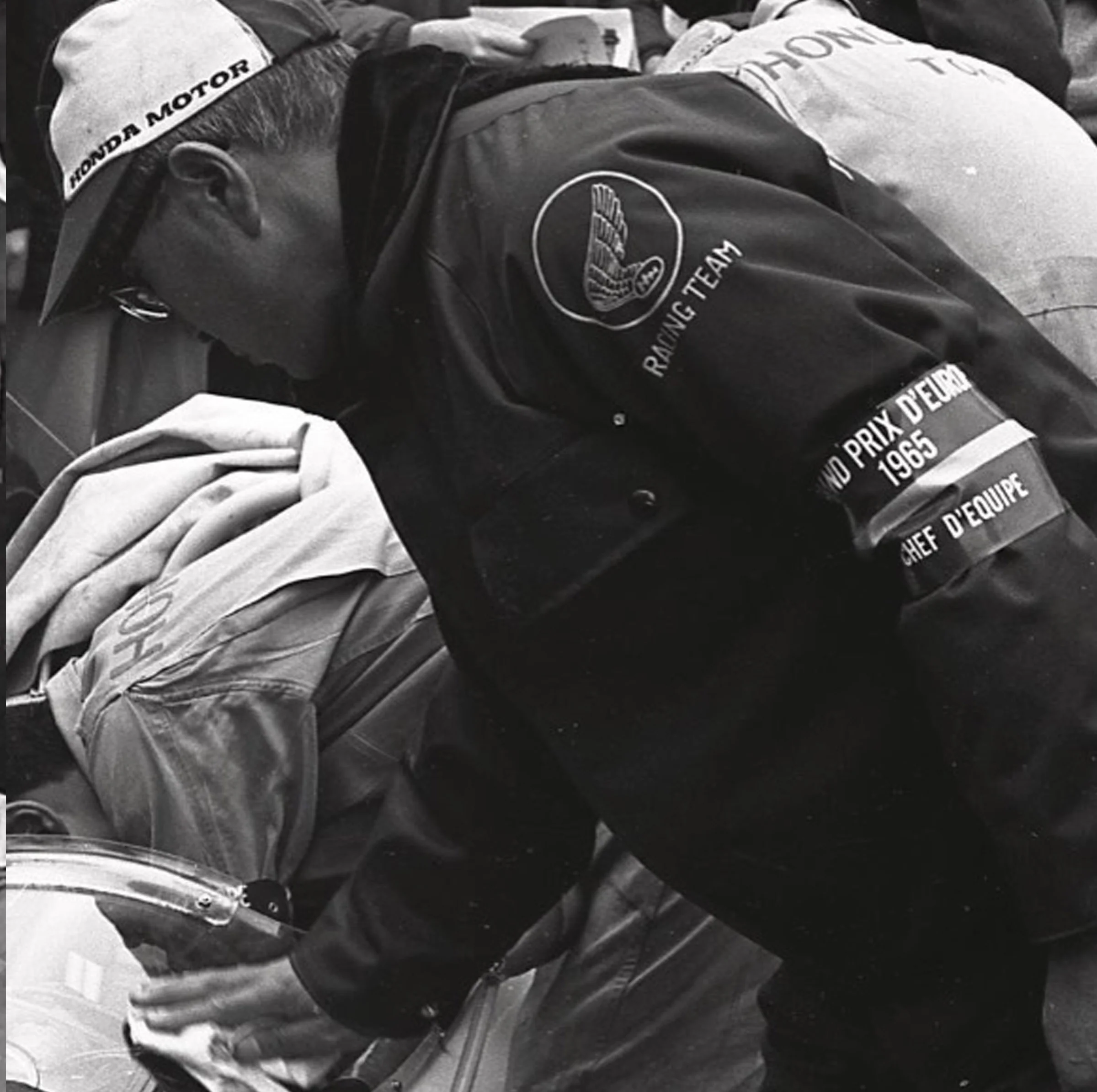 1965 Honda F1 Team Replica Jacket - Image 18