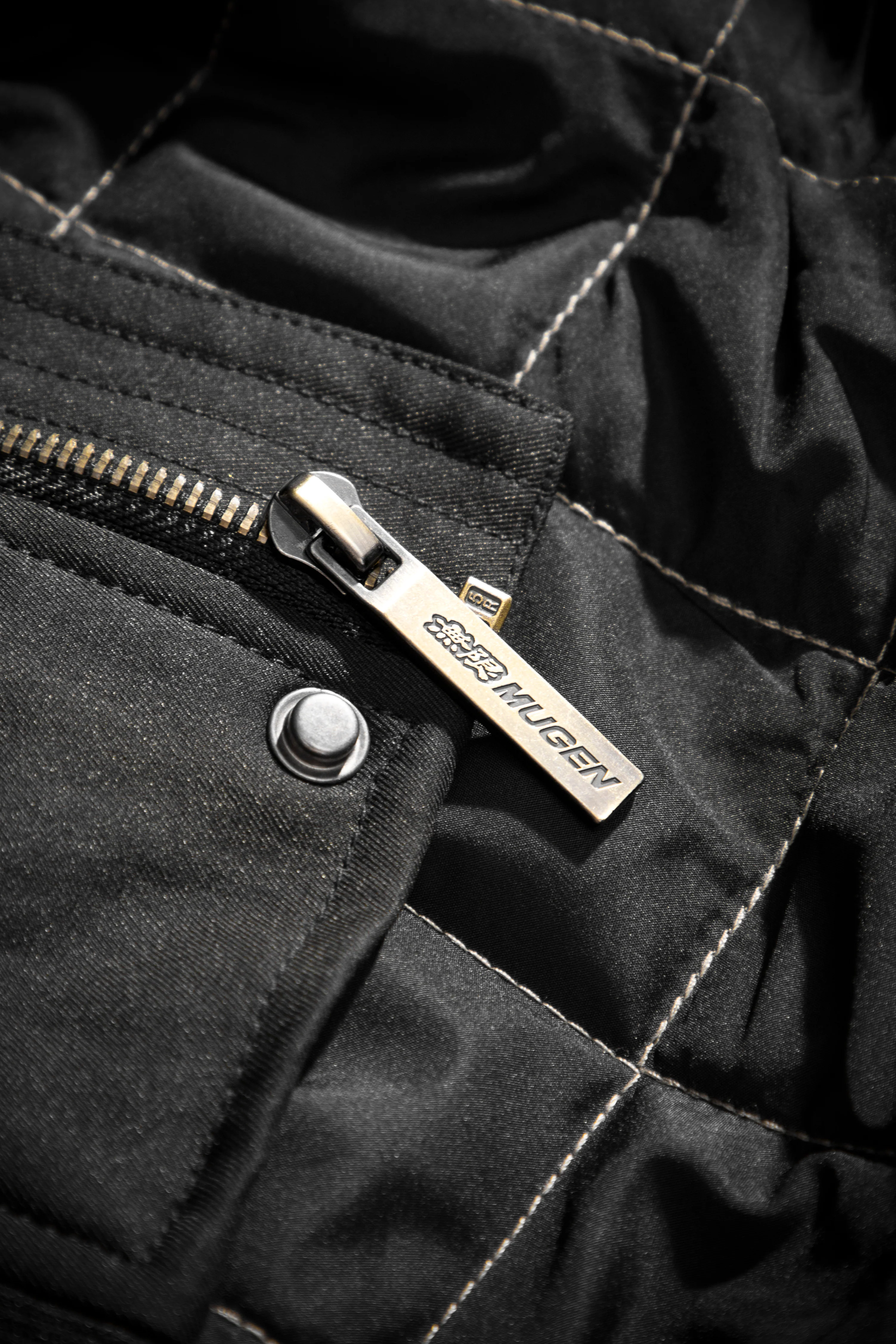 1996 Mugen-Honda F1 Team Heavyweight Jacket - Image 9